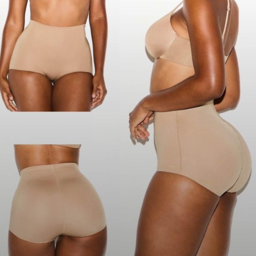 SKIMS High-Waist Shaping Briefs in Nude